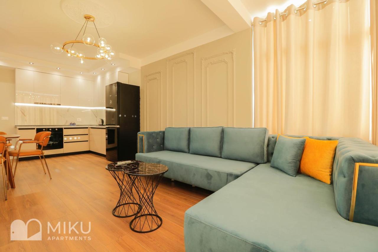 Miku Apartment Tirana Buitenkant foto