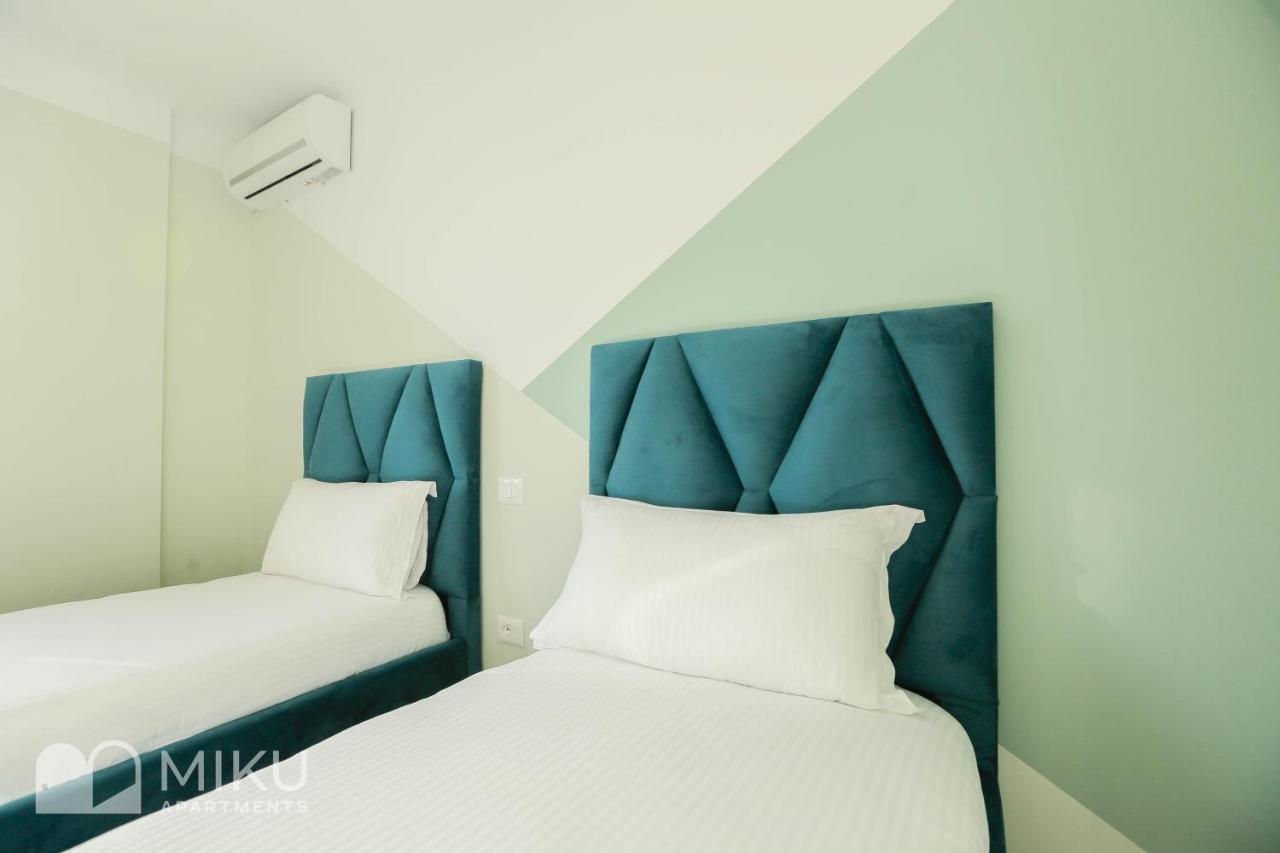 Miku Apartment Tirana Buitenkant foto