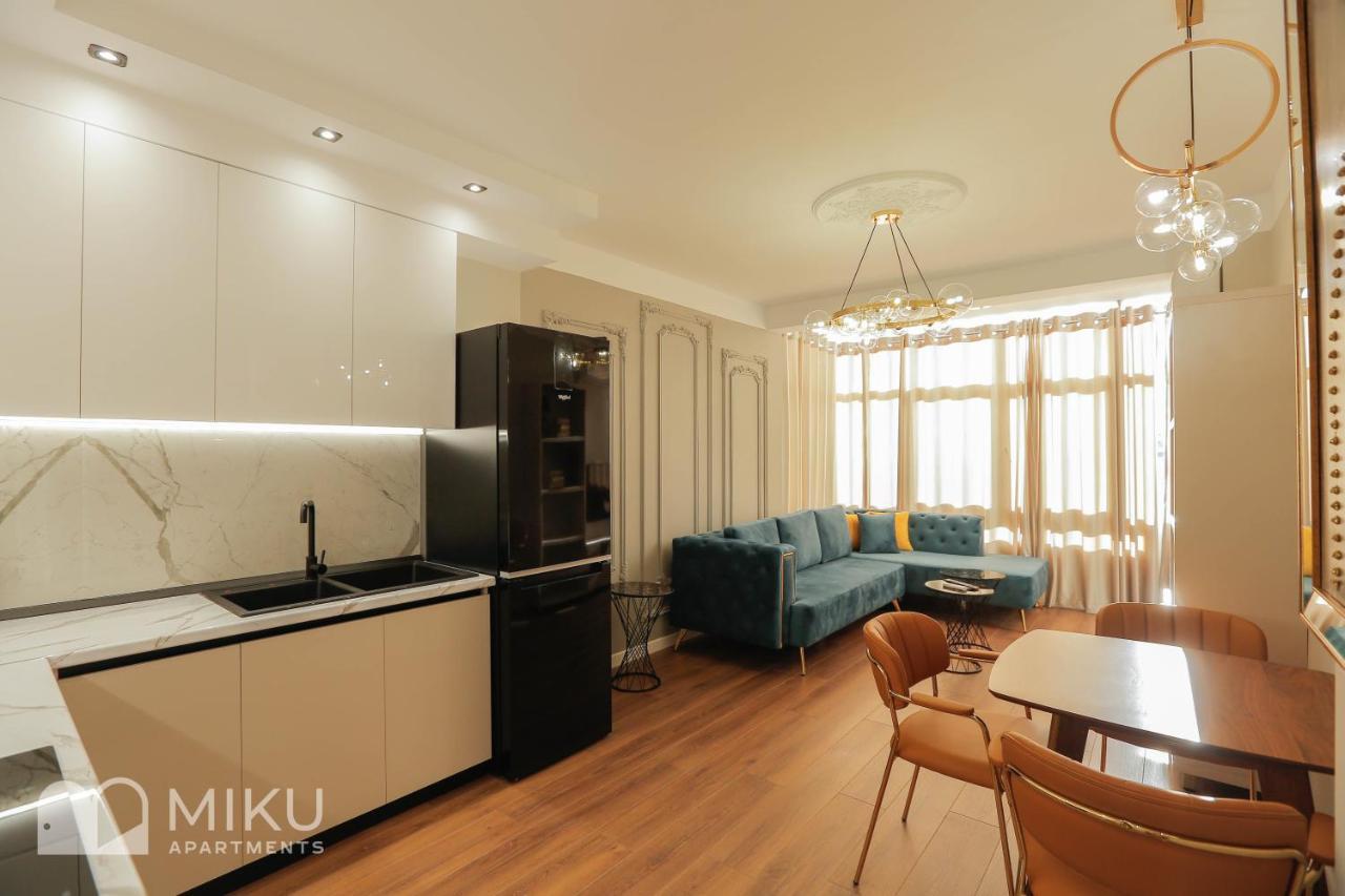 Miku Apartment Tirana Buitenkant foto